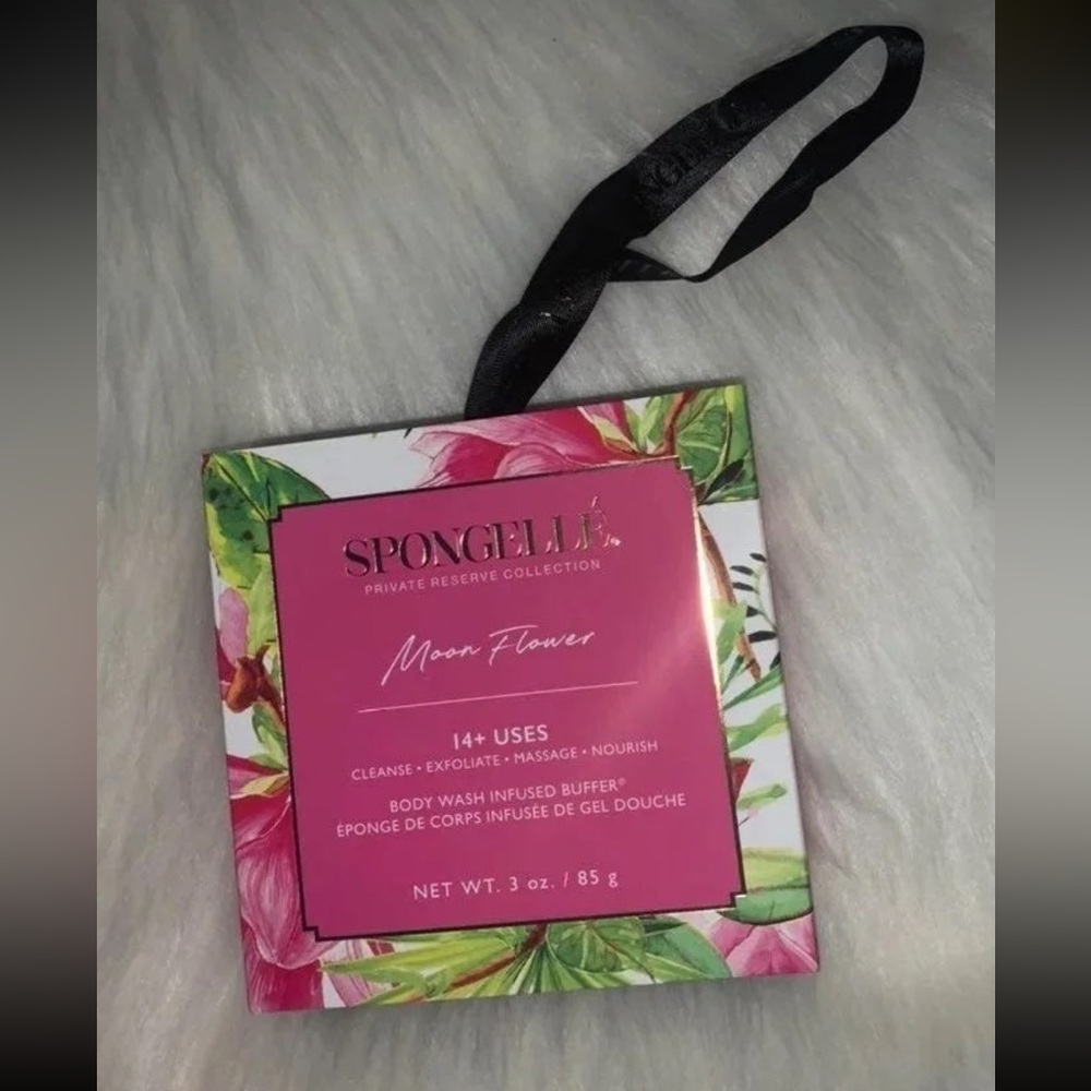Spongellé® Moon Flower Body Wash Infused Buffer
~~Private Reserve Collection~~